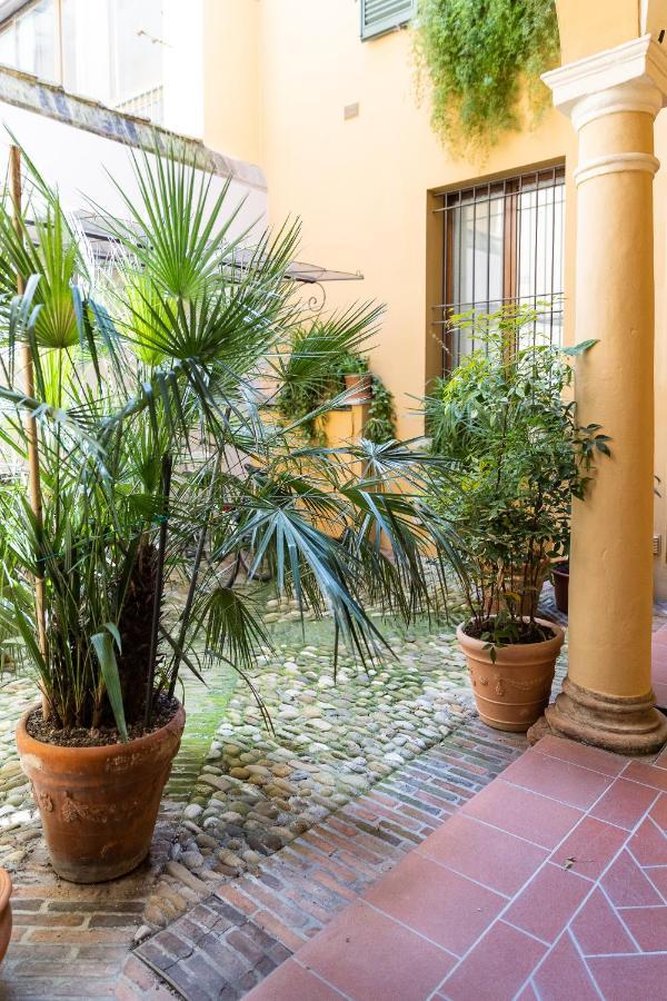 Ferienwohnung La Casa Del Vescovo Imola Exterior foto